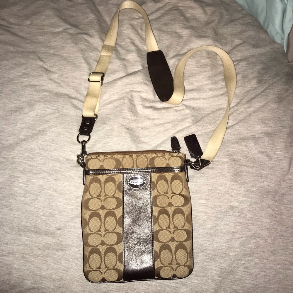Coach crossbody messenger bag